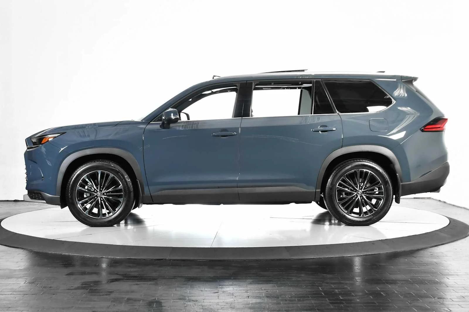 toyota grand highlander 2026 5TDADAB59TS039999 image toyota grand highlander 2026 5TDADAB59TS039999 image